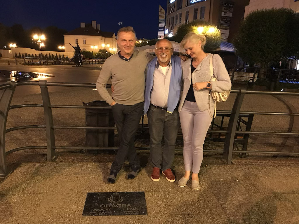 Liberato, il sindaco di Malbork (Andrzej Rychłowski) con sua moglie (Katarzyna Rychłowski). L’ultima volta ci eravamo visti ad Offagna nel 2014 quando è stato suggellato il gemellaggio.